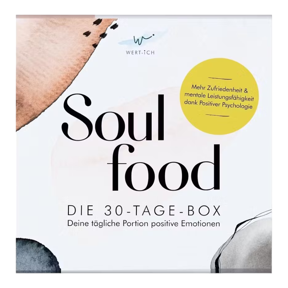 Soulfood is een doosje met 30 kaarten die een aantal kleine oefeningen uit de positieve psychologie bevatten om te helpen gelukkiger, meer mindful en positiever door het leven te gaan.