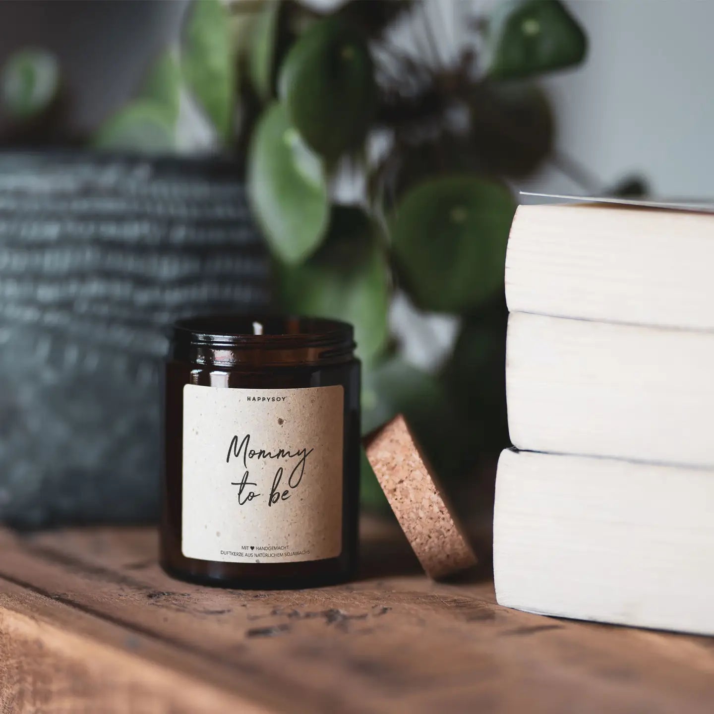 Duftkerze mit Aufschrift 'Mommy to be'